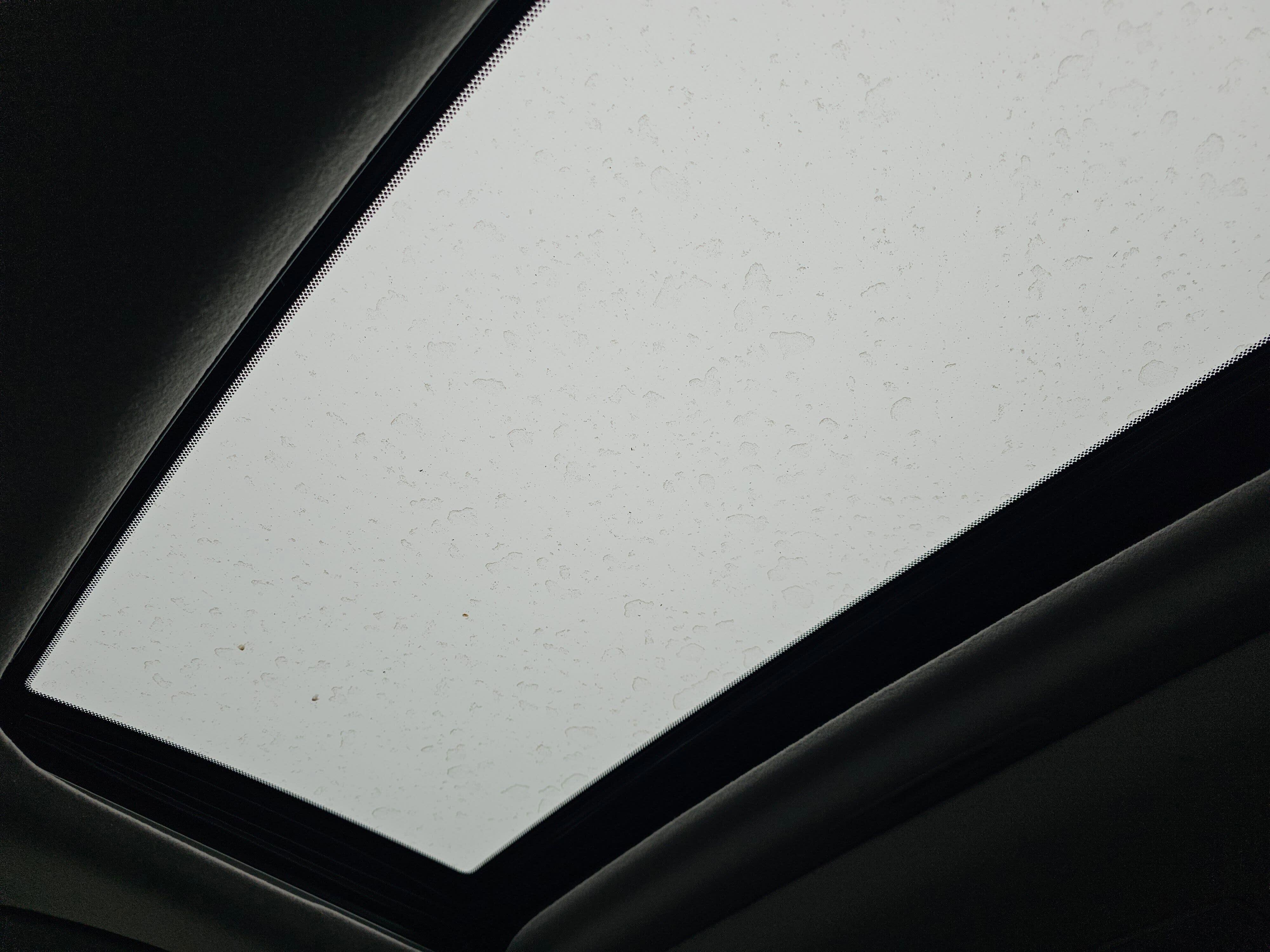 Used 2025 Toyota Corolla Cross XLE w/ Convenience Package image 23