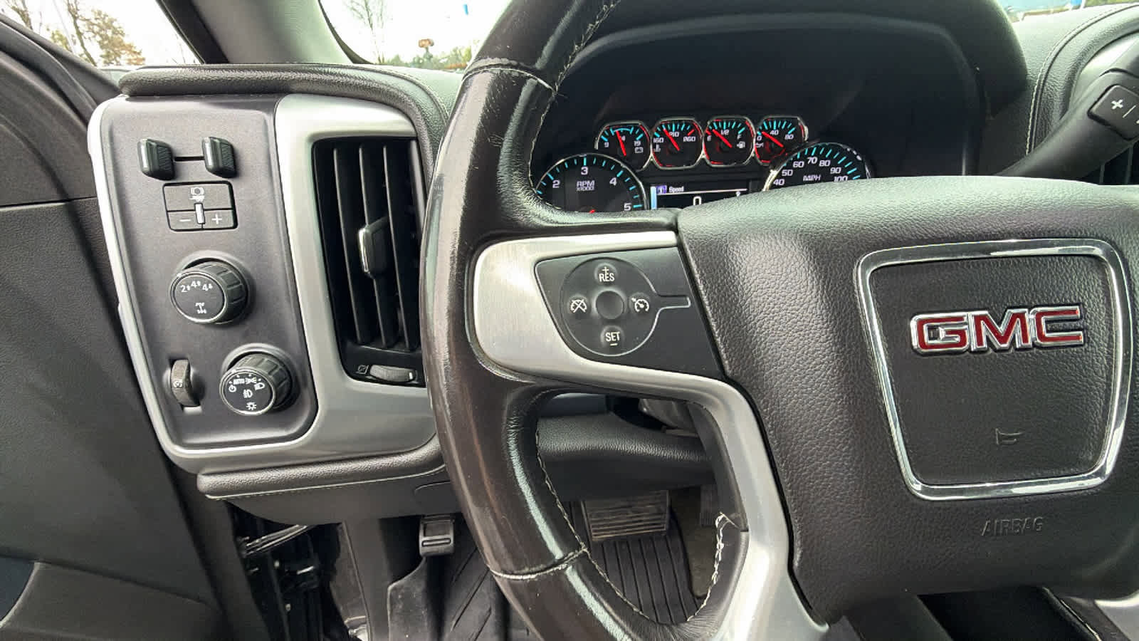 Used 2018 GMC Sierra 2500 SLT image 19