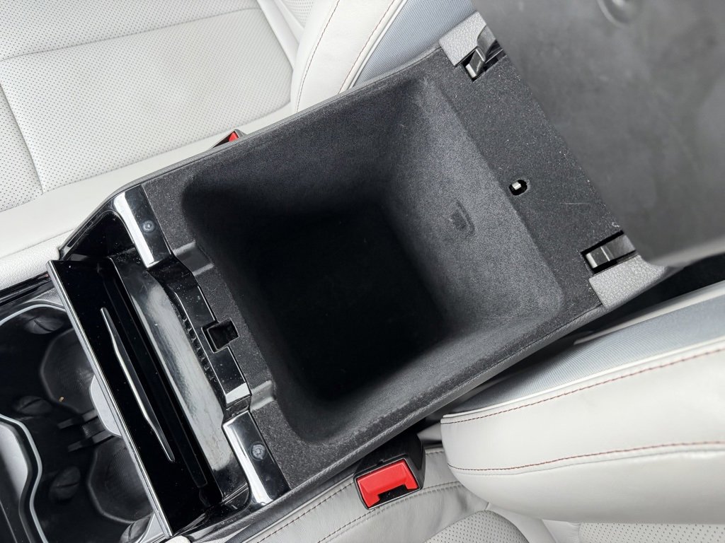 Used 2023 Jeep Grand Cherokee Overland w/ Adv Protech Group III image 27