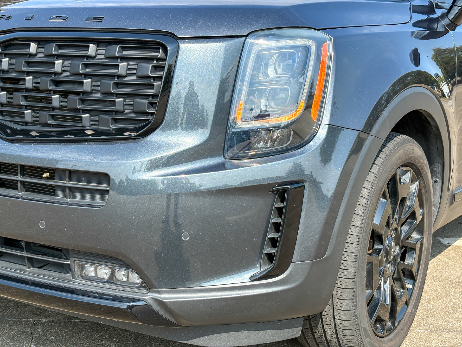 Used 2022 Kia Telluride SX w/ SX Prestige Package AWD/4WD image 6