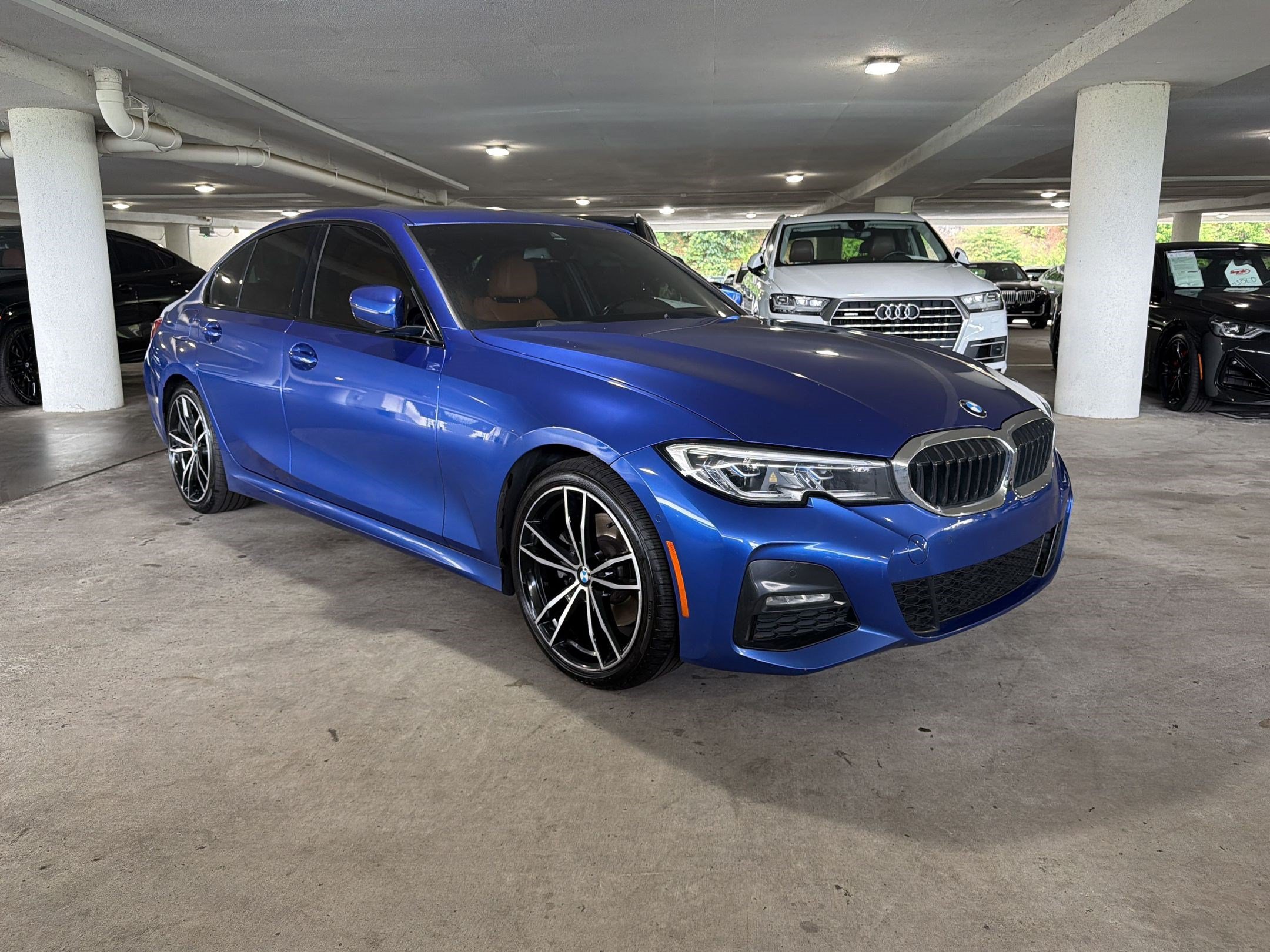 Used 2021 BMW 330i xDrive Sedan w/ Executive Package AWD/4WD image 5