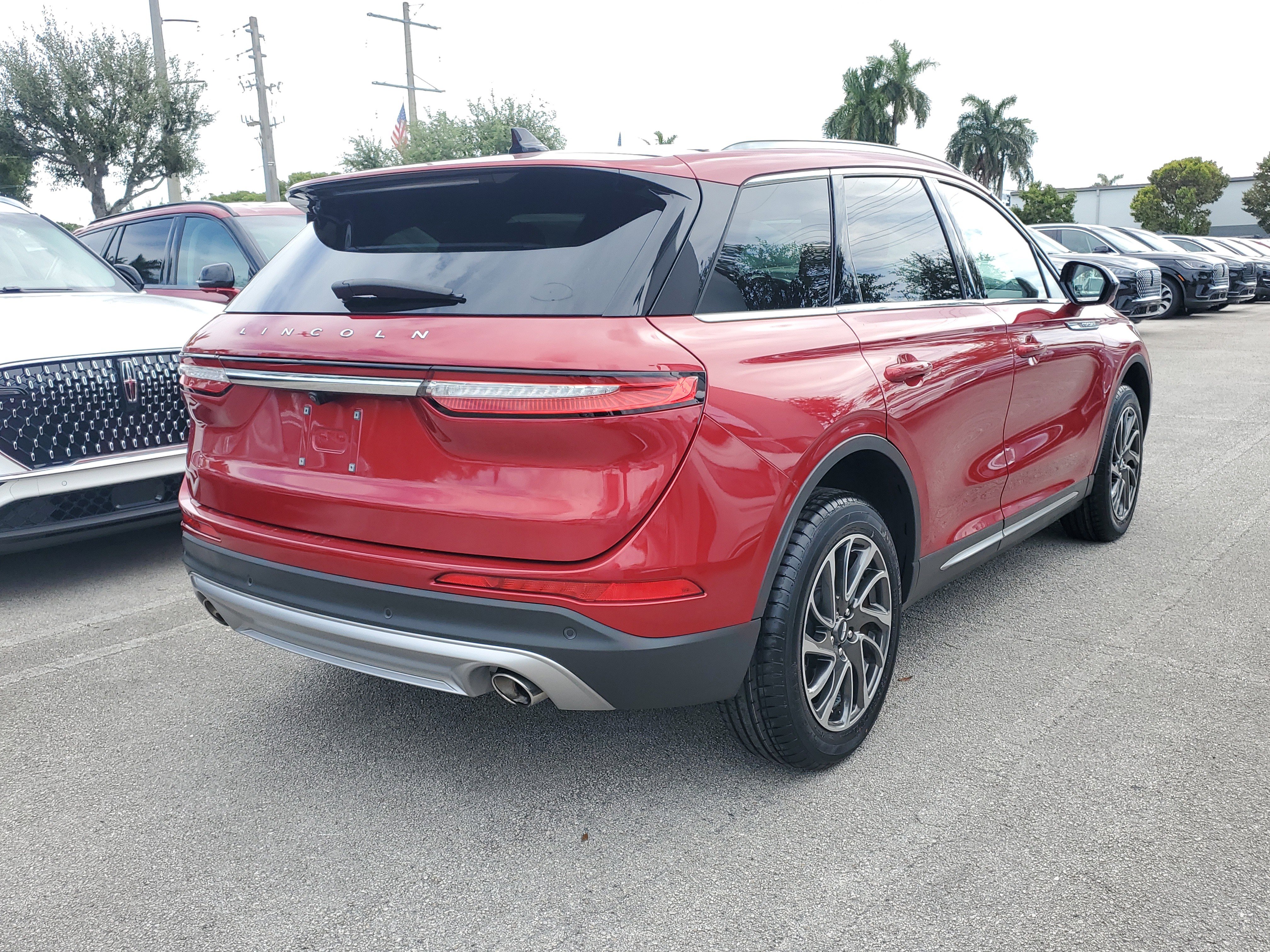 Certified 2020 Lincoln Corsair FWD image 6