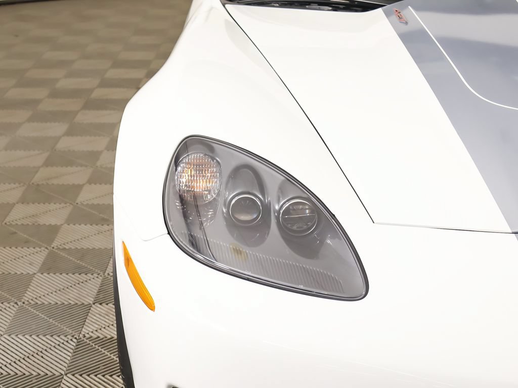 Used 2013 Chevrolet Corvette 427 w/ 1SC Preferred Equipment Group RWD image 12
