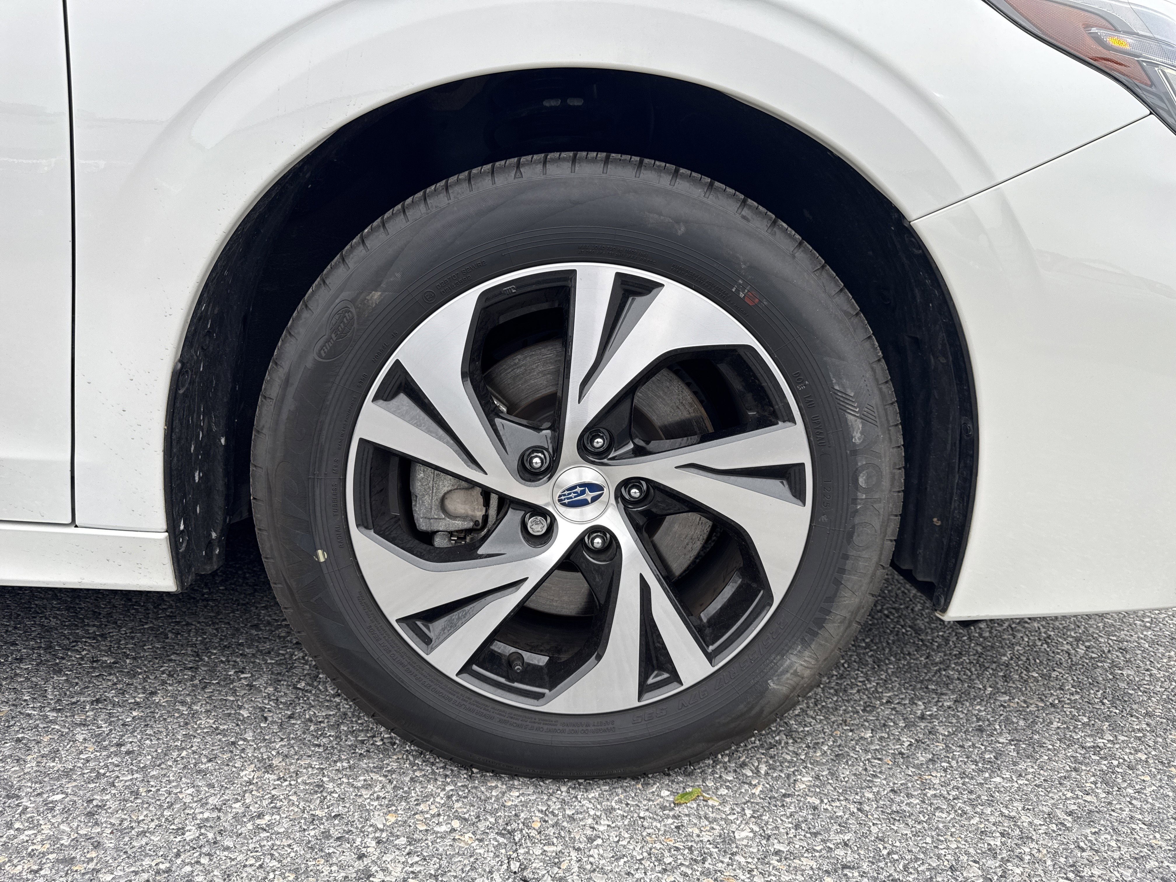 Used 2025 Subaru Legacy Premium AWD/4WD image 29