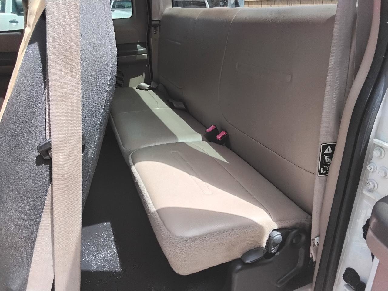 Used 2001 Ford F250 XL RWD image 11