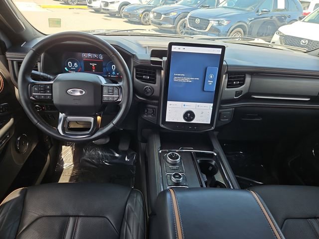 Used 2024 Ford Expedition Max Platinum AWD/4WD image 10