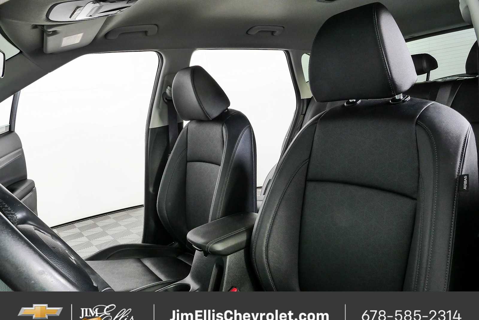 Used 2025 Kia Seltos EX FWD image 5