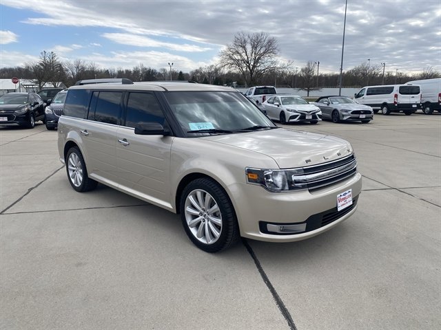 Used 2017 Ford Flex SEL w/ Equipment Group 202A AWD/4WD image 3