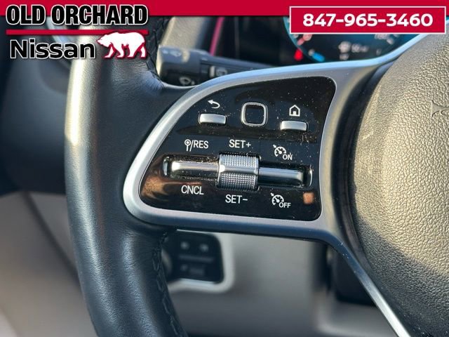 Used 2022 Mercedes-Benz GLB 250 4MATIC w/ Premium Package Lite image 19