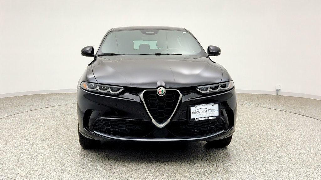 Used 2024 Alfa Romeo Tonale Ti AWD/4WD image 2