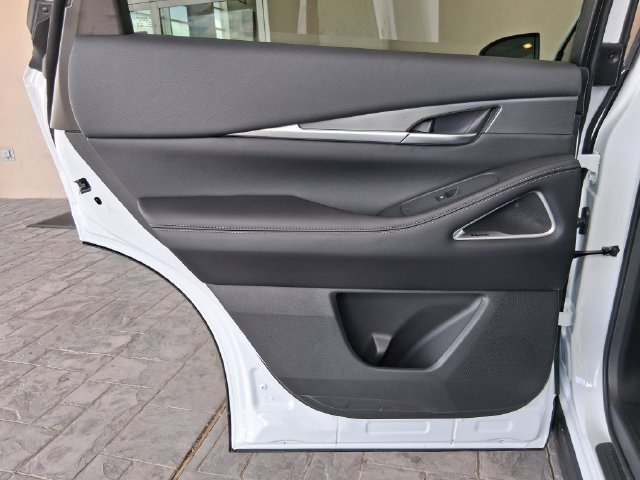 New 2027 INFINITI QX60 Luxe w/ Cargo Package FWD image 20