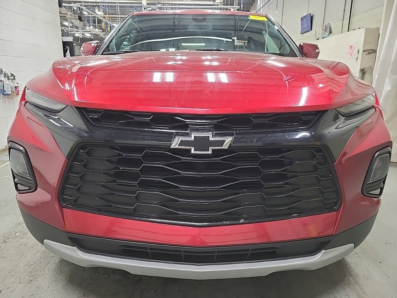 Used 2021 Chevrolet Blazer LT FWD image 2