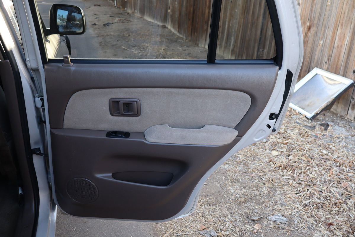 Used 1998 Toyota 4Runner 4WD image 25