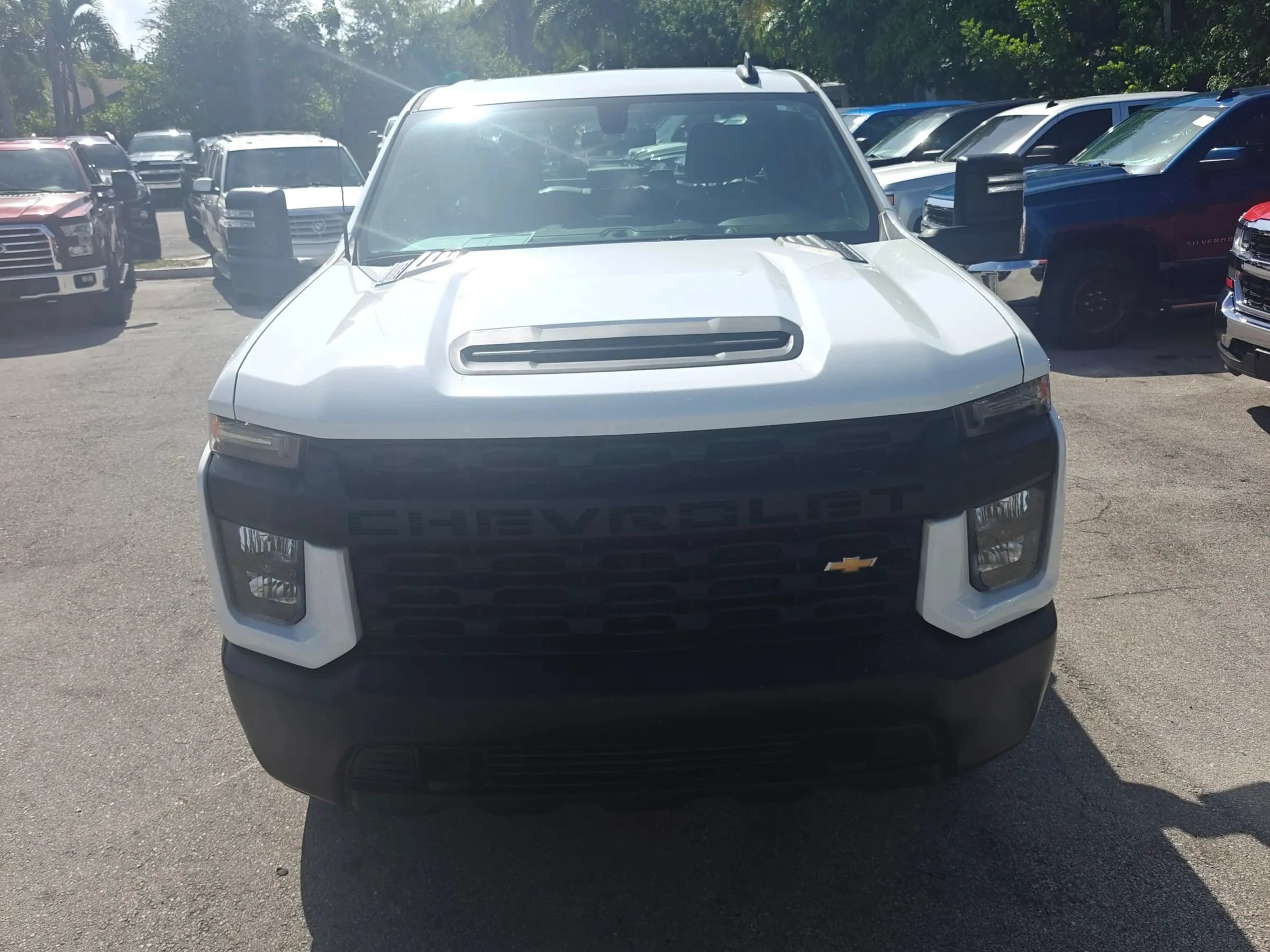 Used 2021 Chevrolet Silverado 2500 W/T w/ WT Fleet Convenience Package AWD/4WD image 2
