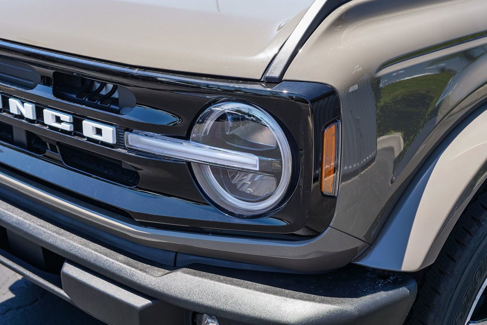 New 2026 Ford Bronco Outer Banks AWD/4WD image 10