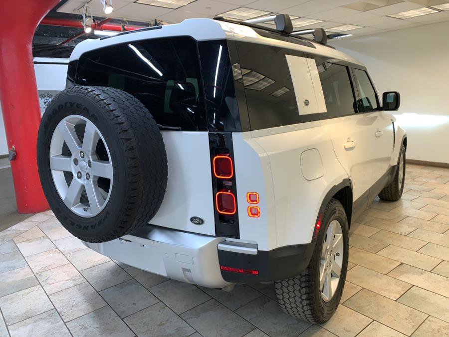 Used 2020 Land Rover Defender 110 S AWD/4WD image 7