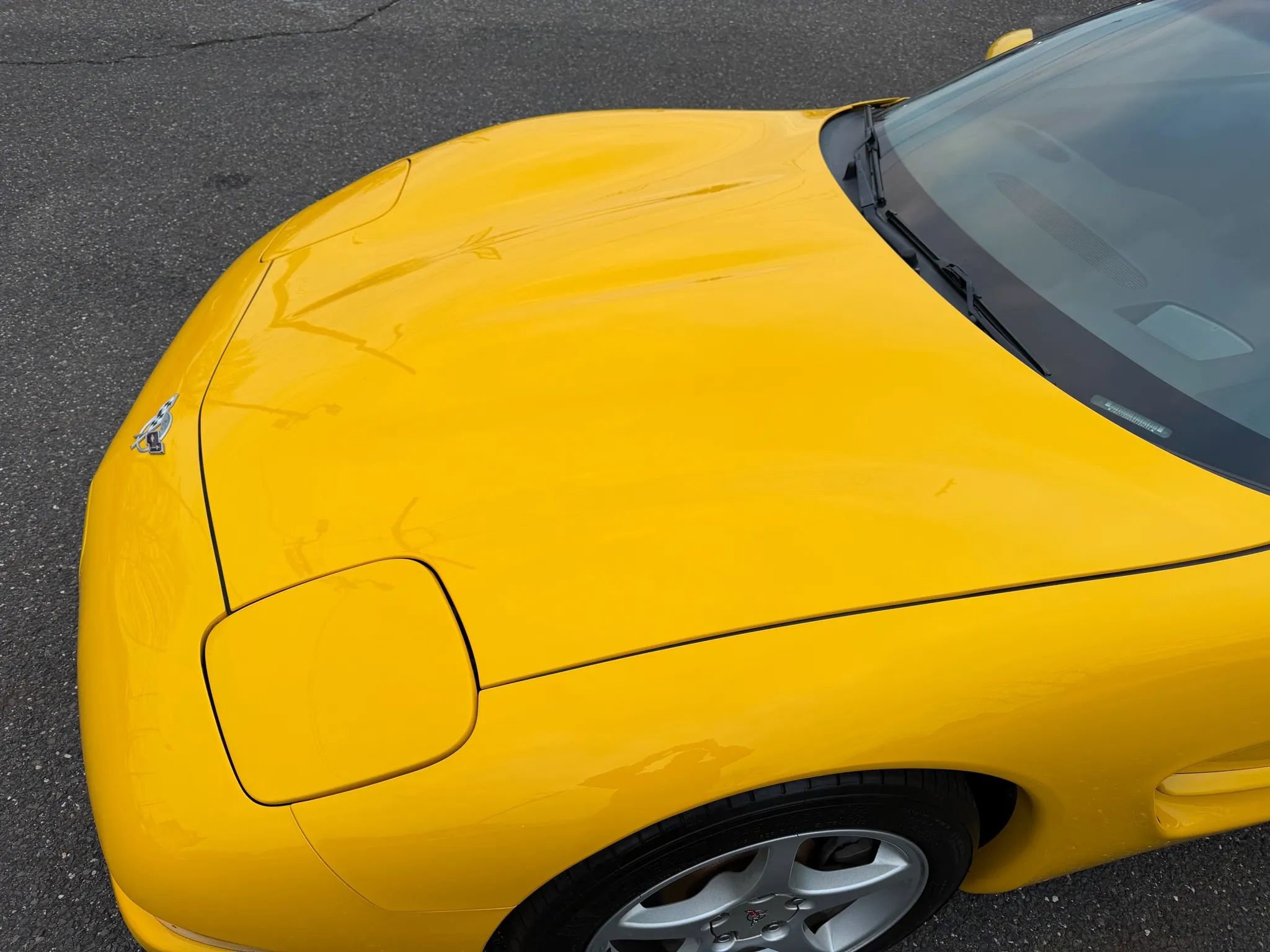 Used 2003 Chevrolet Corvette Coupe w/ Preferred Equipment Group image 33