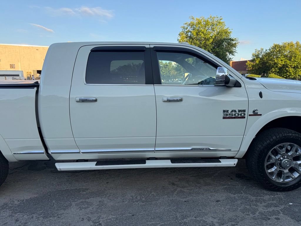 Used 2018 RAM 3500 Laramie Longhorn AWD/4WD image 16