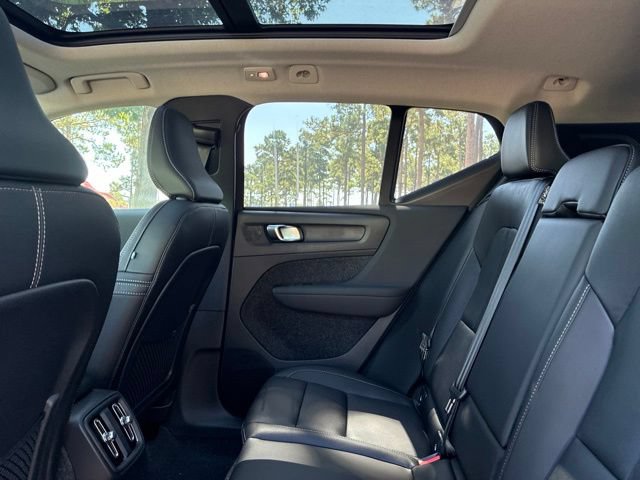 New 2026 Volvo XC40 B5 Plus w/ Protection Package Premier AWD/4WD image 23