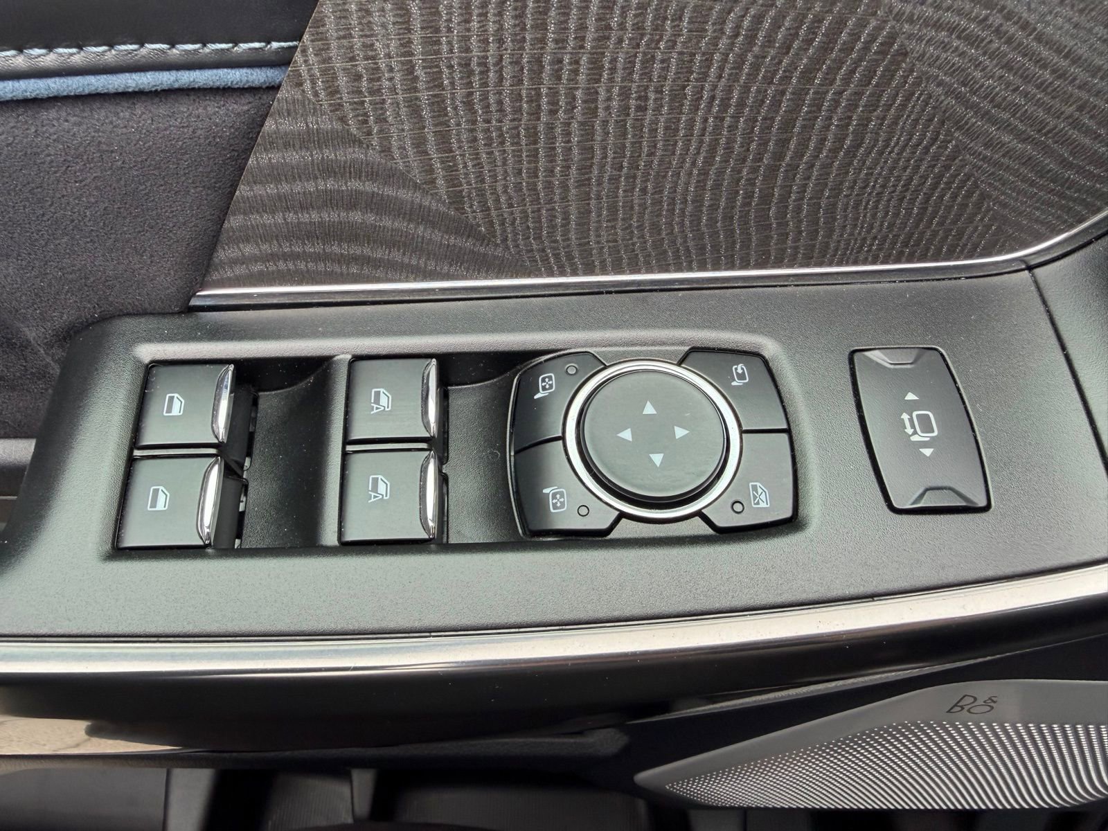 Used 2025 Ford F350 Platinum image 15