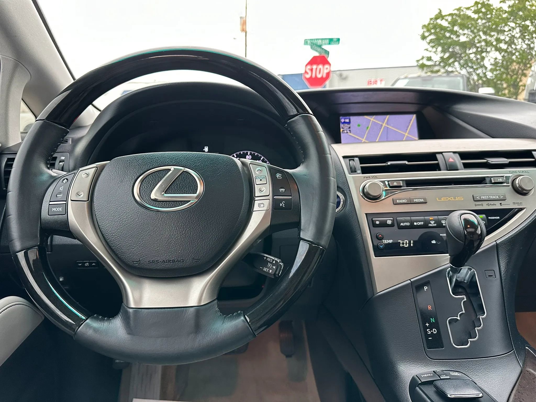 Used 2013 Lexus RX 450h FWD w/ Navigation Pkg image 27