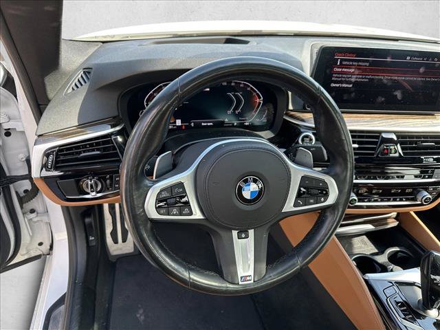 Used 2021 BMW 540i xDrive w/ M Sport Package AWD/4WD image 13
