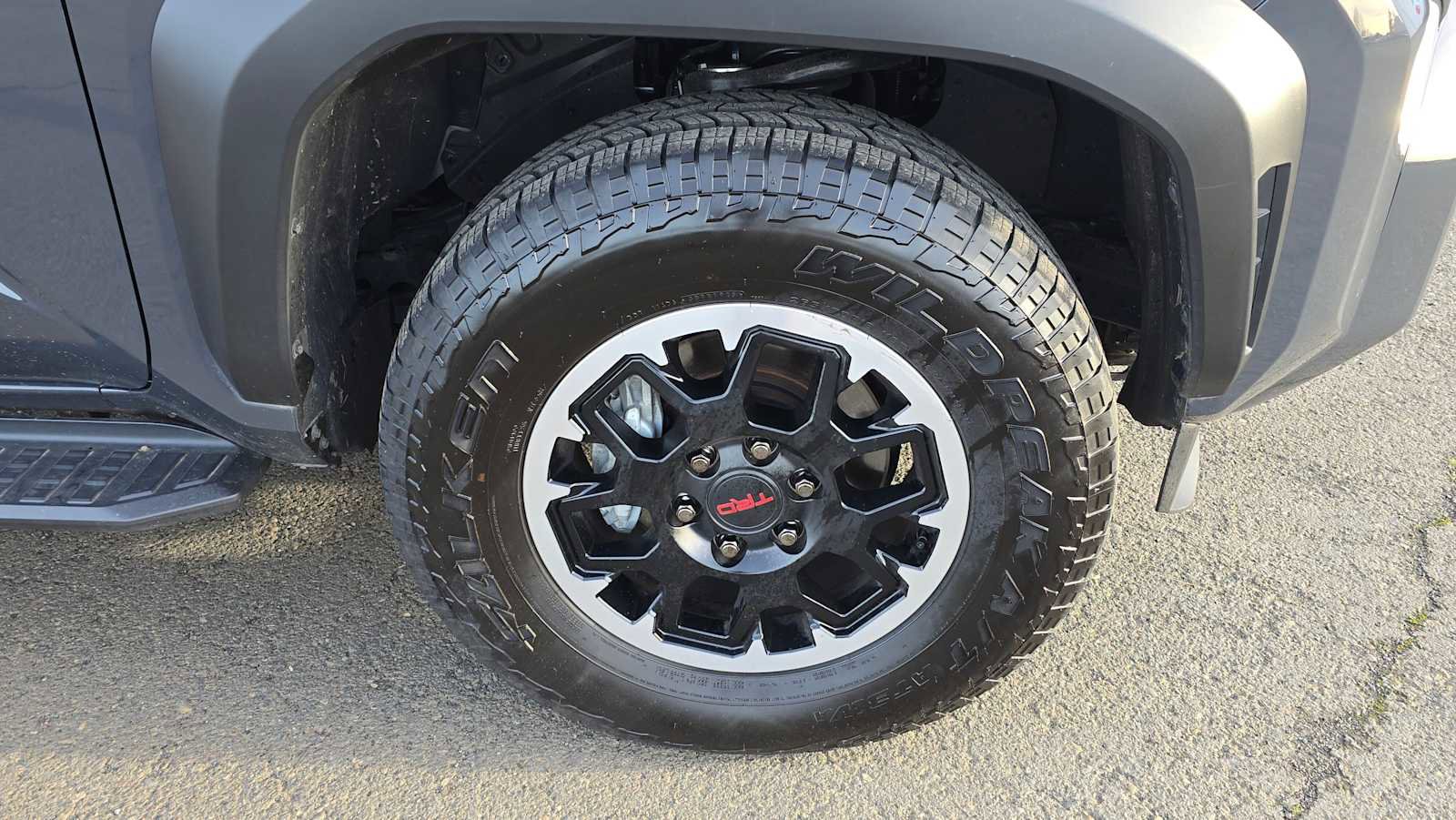 Certified 2025 Toyota 4Runner TRD Off-Road Premium image 11