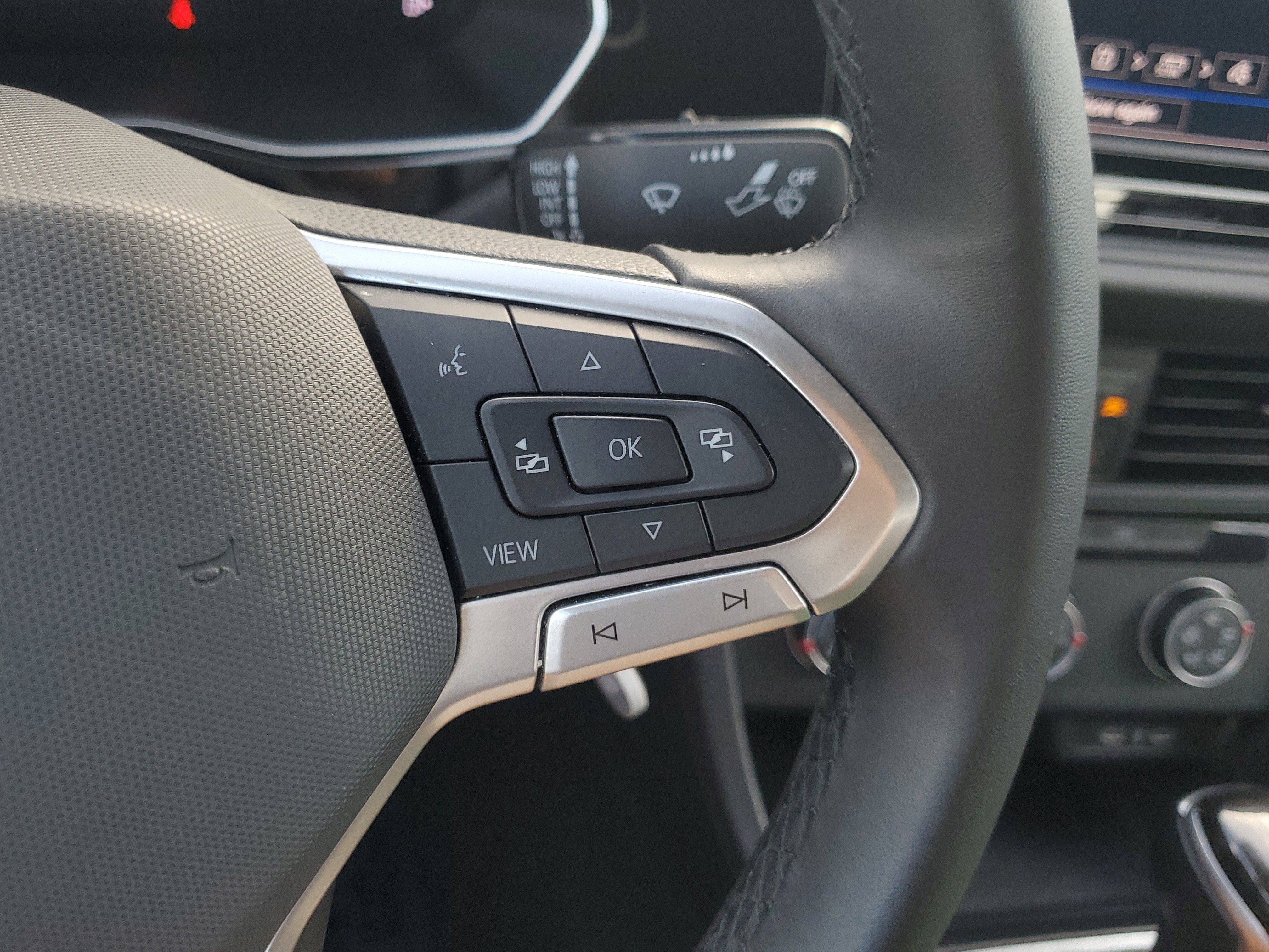 Used 2024 Volkswagen Jetta S image 24