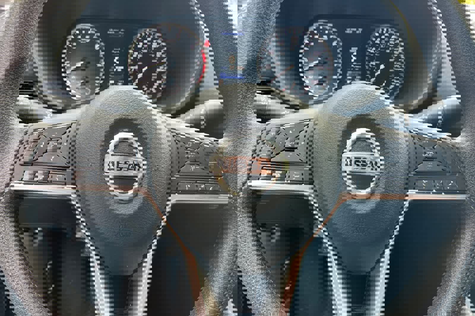 Used 2023 Nissan Sentra S image 25