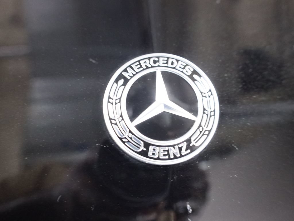 Used 2023 Mercedes-Benz E 350 4MATIC Sedan image 72