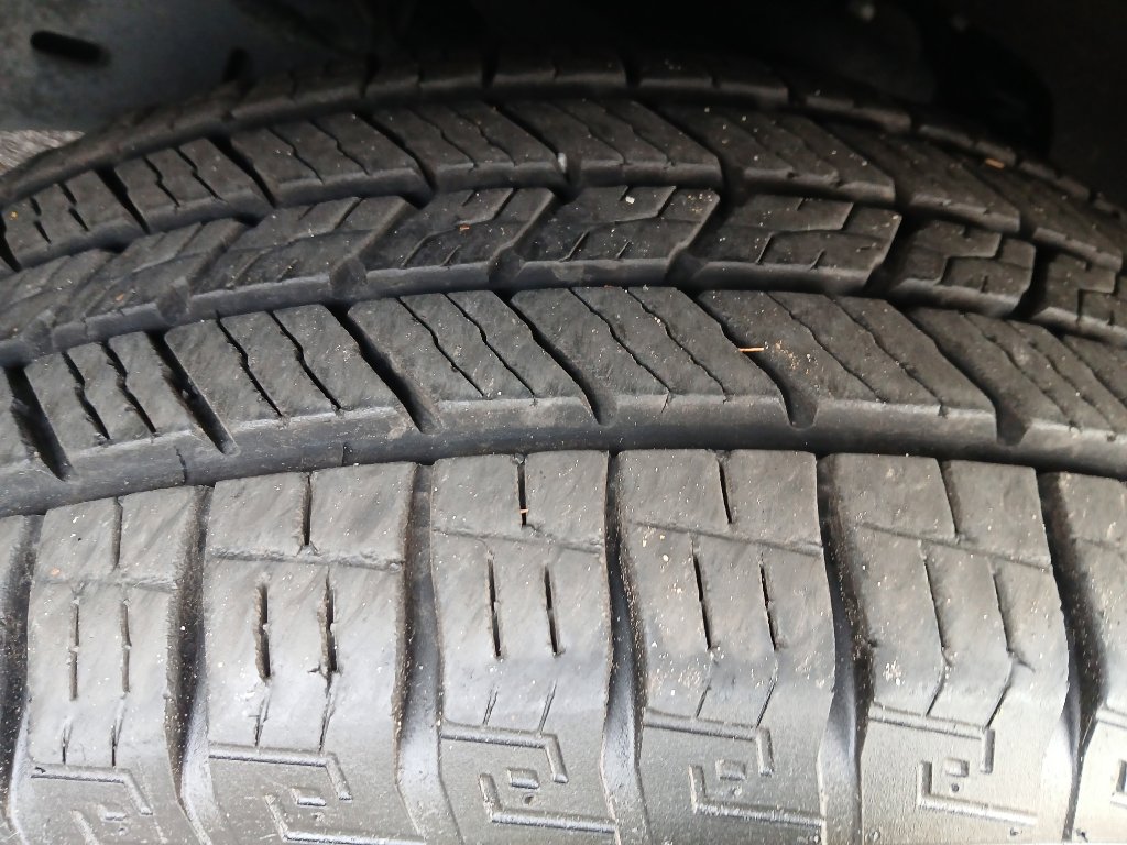 Used 2024 Jeep Wagoneer L Base image 22