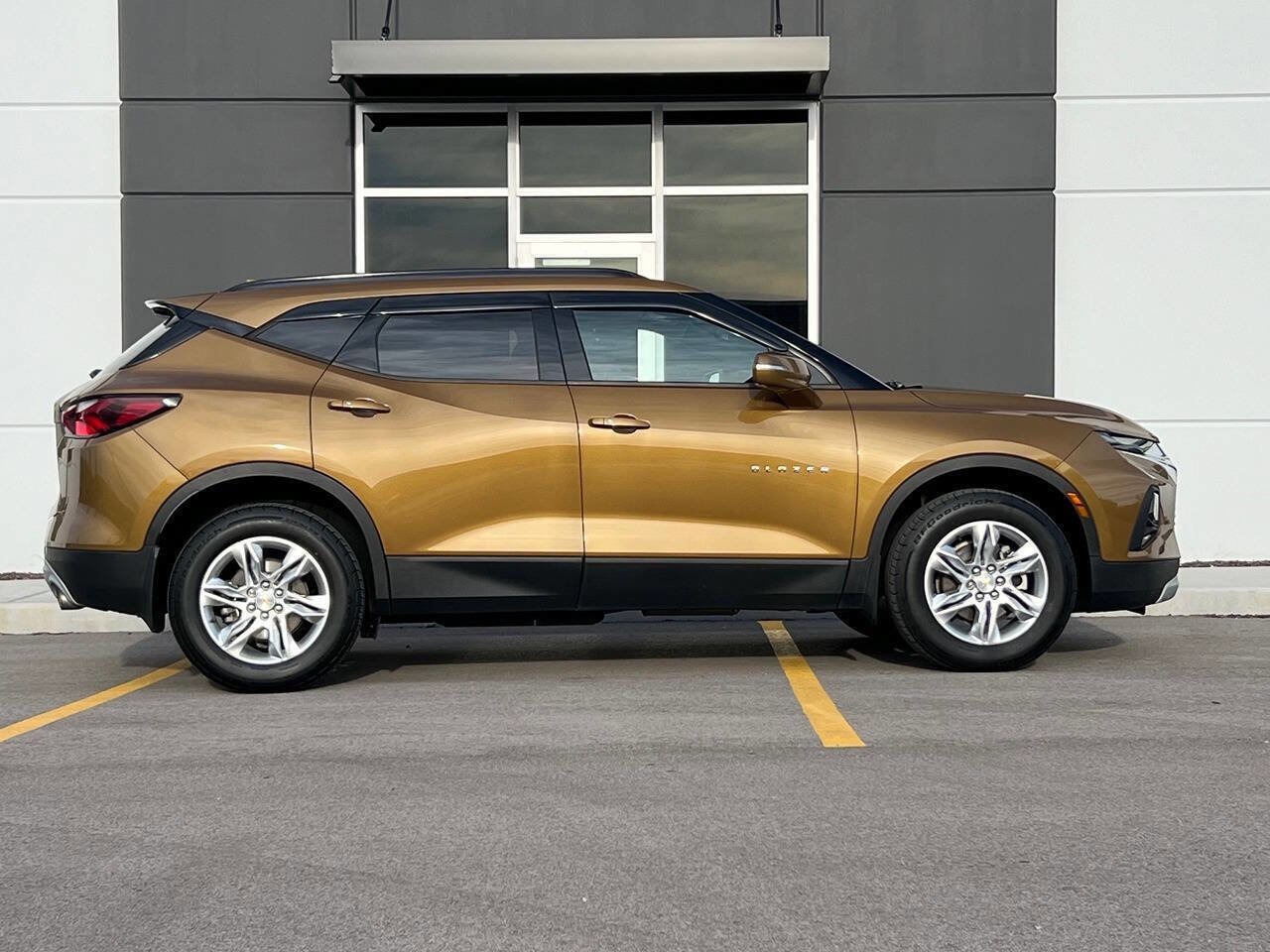 Used 2019 Chevrolet Blazer LT image 12