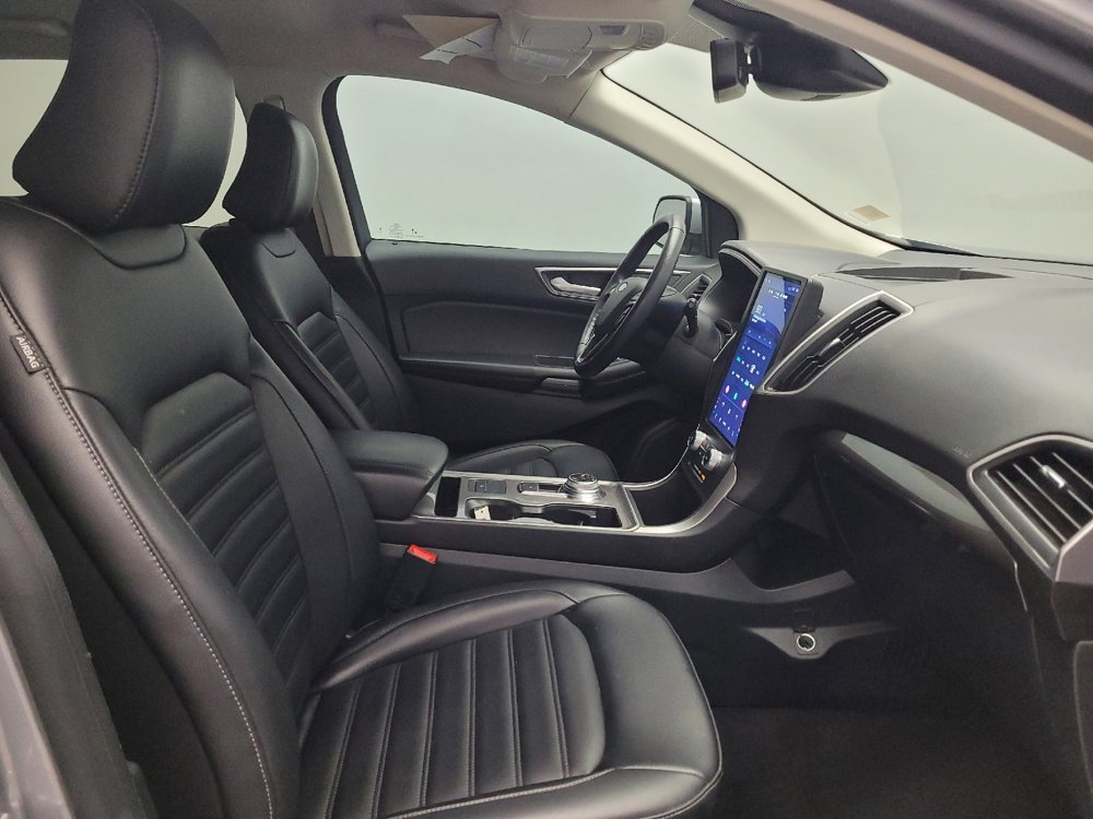Used 2024 Ford Edge SEL image 21