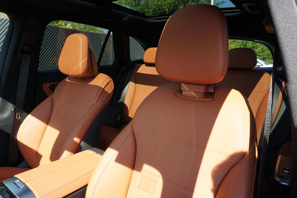 New 2026 Mercedes-Benz GLC 300 4MATIC image 42