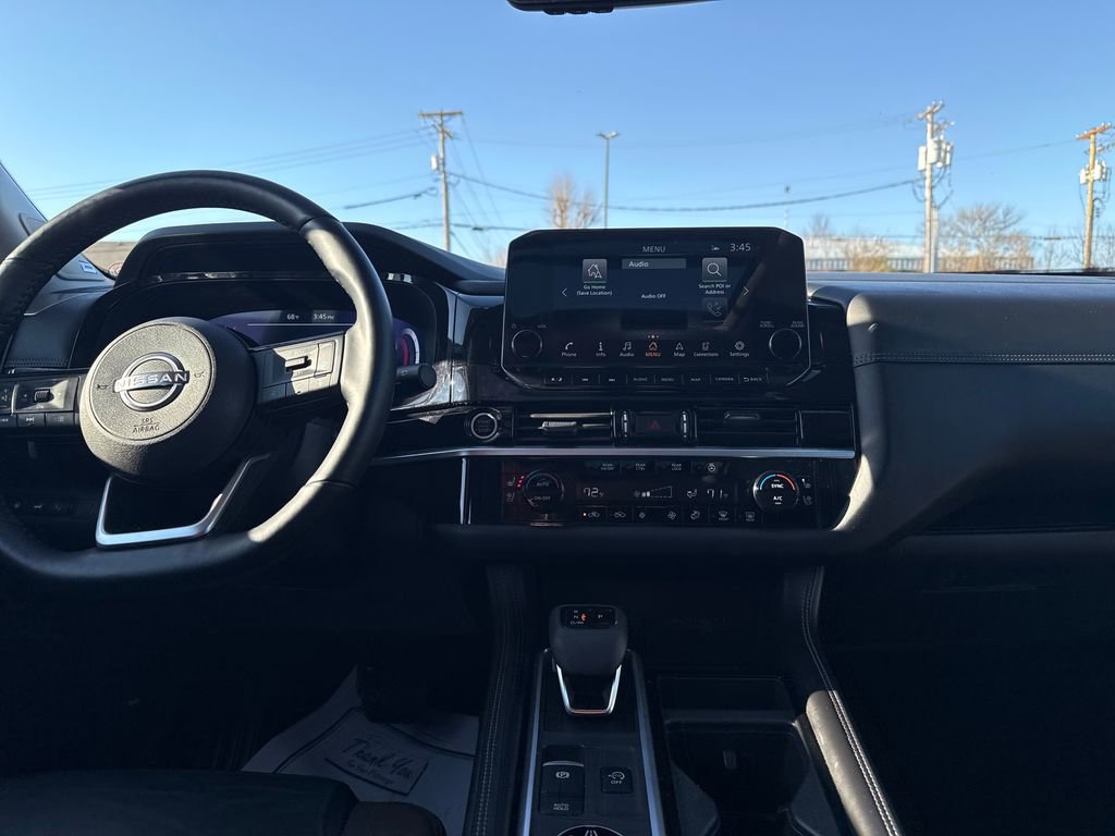 Used 2024 Nissan Pathfinder Platinum w/ Cargo Package image 15