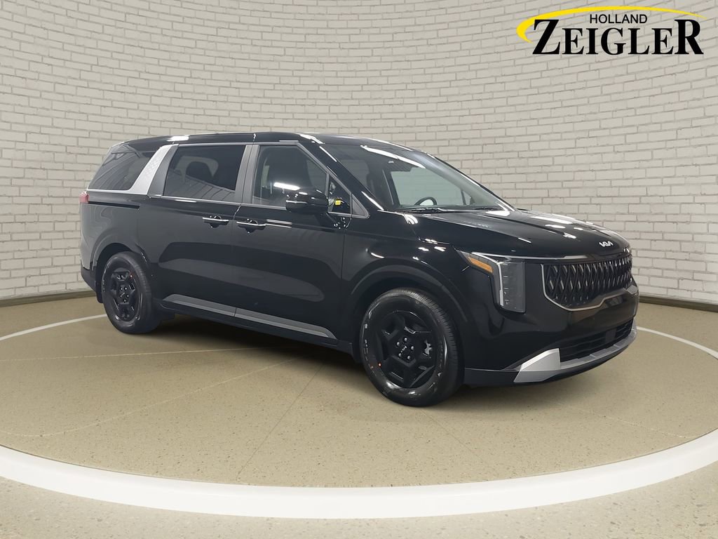 New 2026 Kia Carnival FWD image 3