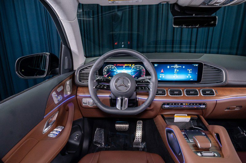 New 2026 Mercedes-Benz GLS 450 4MATIC image 15