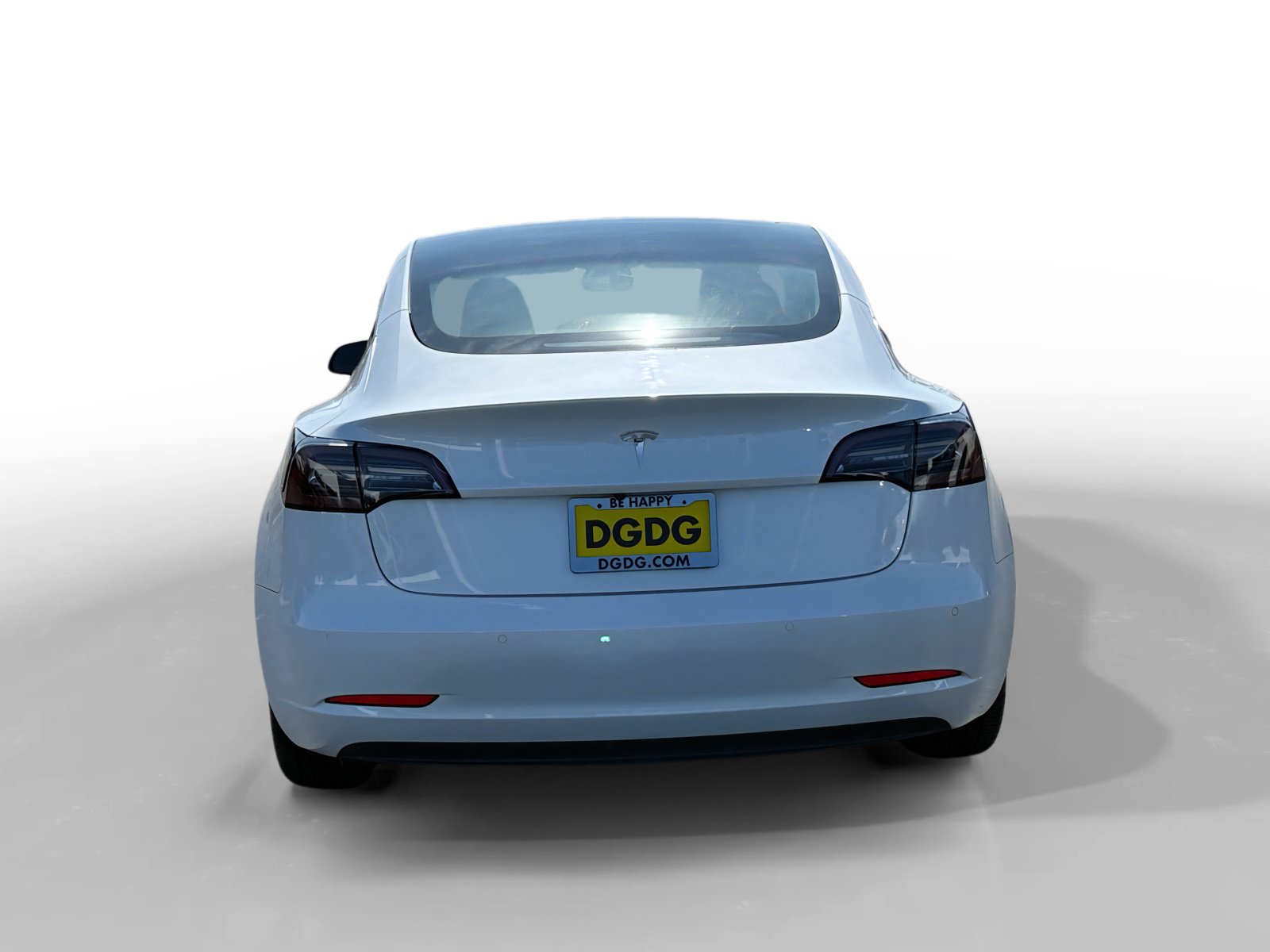 Used 2021 Tesla Model 3 Standard Range Plus RWD image 4