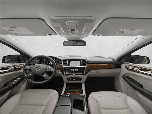 Used 2016 Mercedes-Benz GL 450 4MATIC image 18