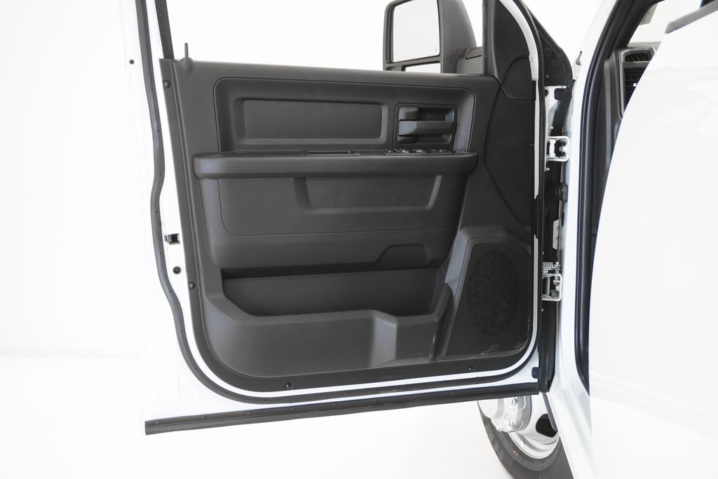 Used 2024 RAM 3500 Tradesman image 14