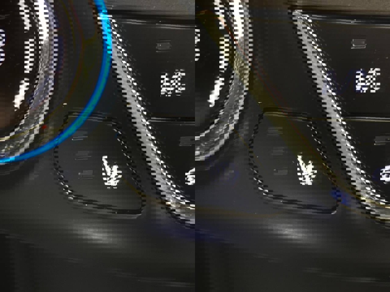 Used 2017 Chevrolet Cruze LT w/ Convenience Package FWD image 40