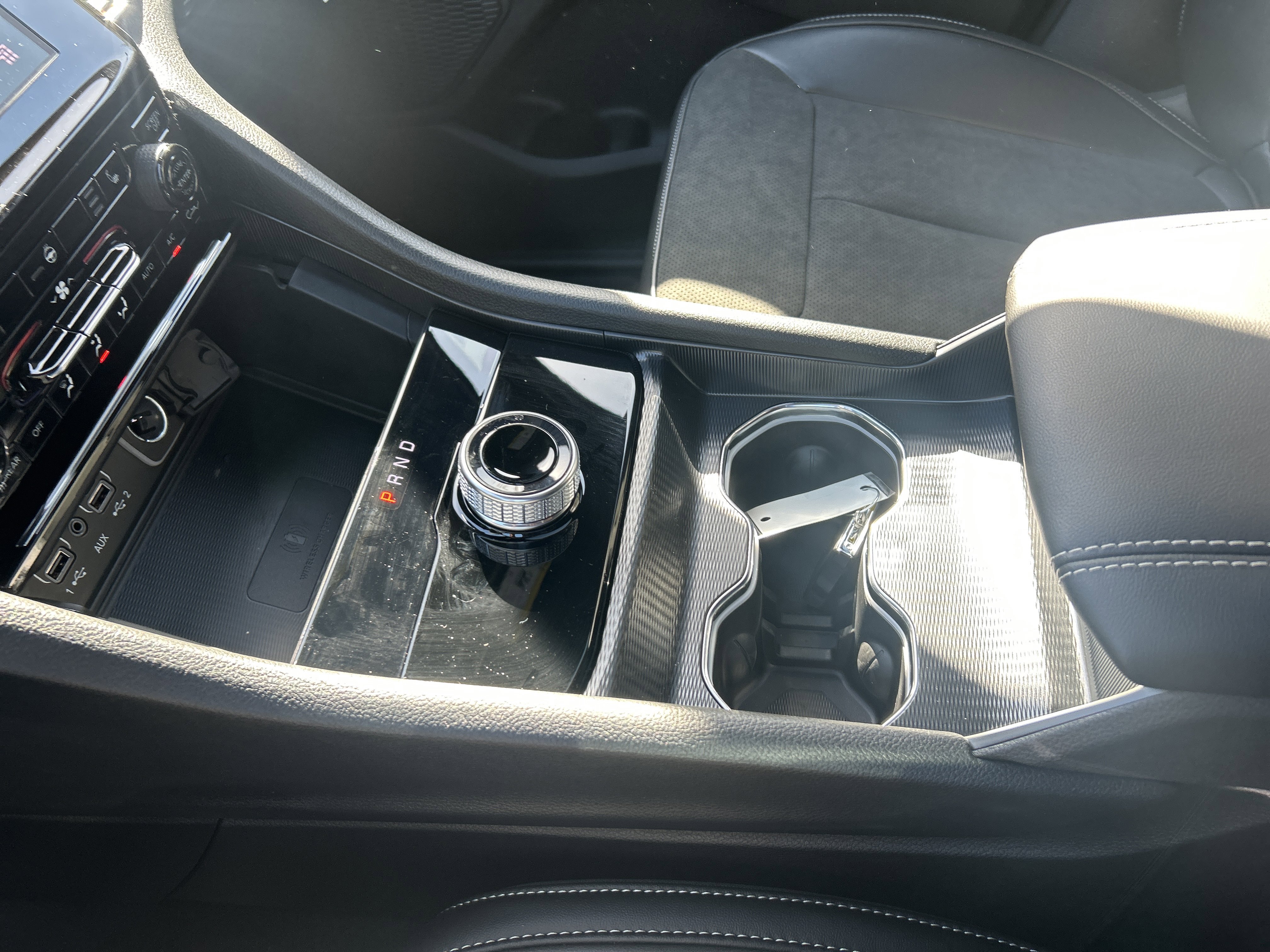 New 2025 Jeep Grand Cherokee Altitude image 23