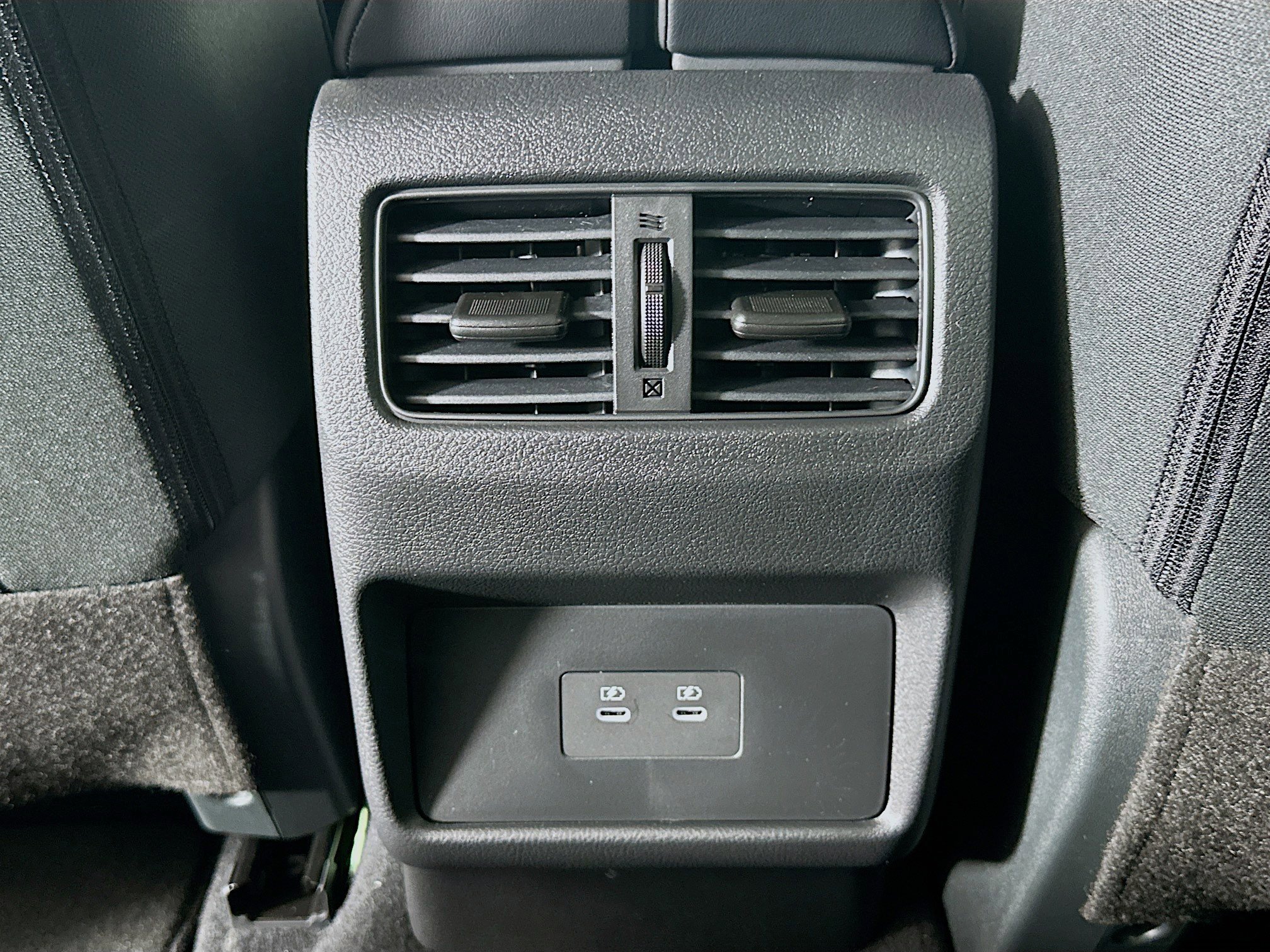 Used 2026 Nissan Rogue SV image 27