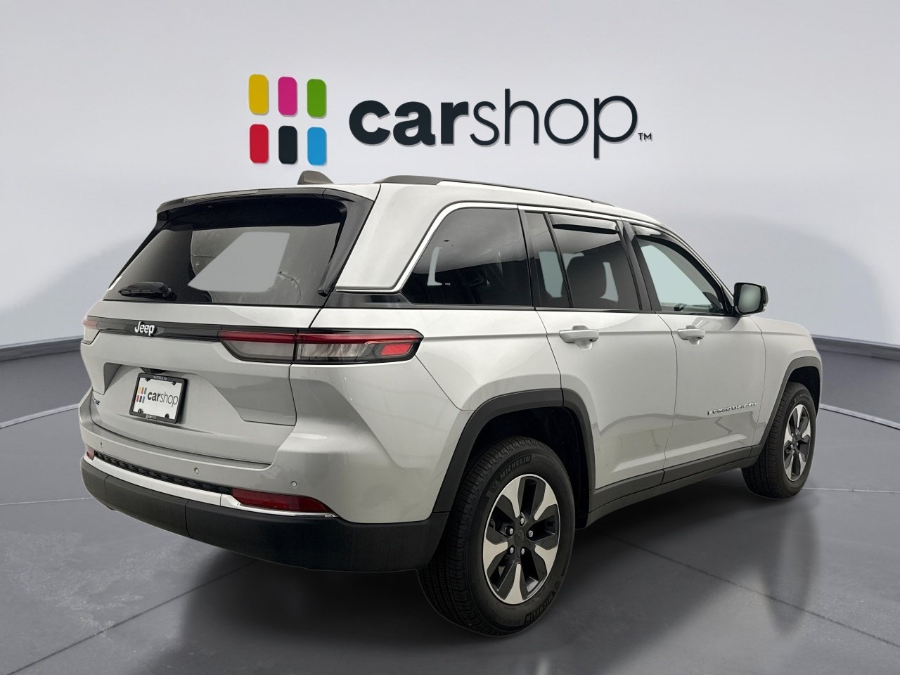 Used 2024 Jeep Grand Cherokee Limited 4xe AWD/4WD image 5