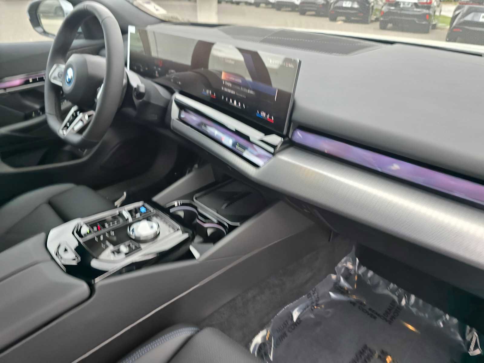Used 2026 BMW i5 eDrive40 w/ M Sport Package image 12