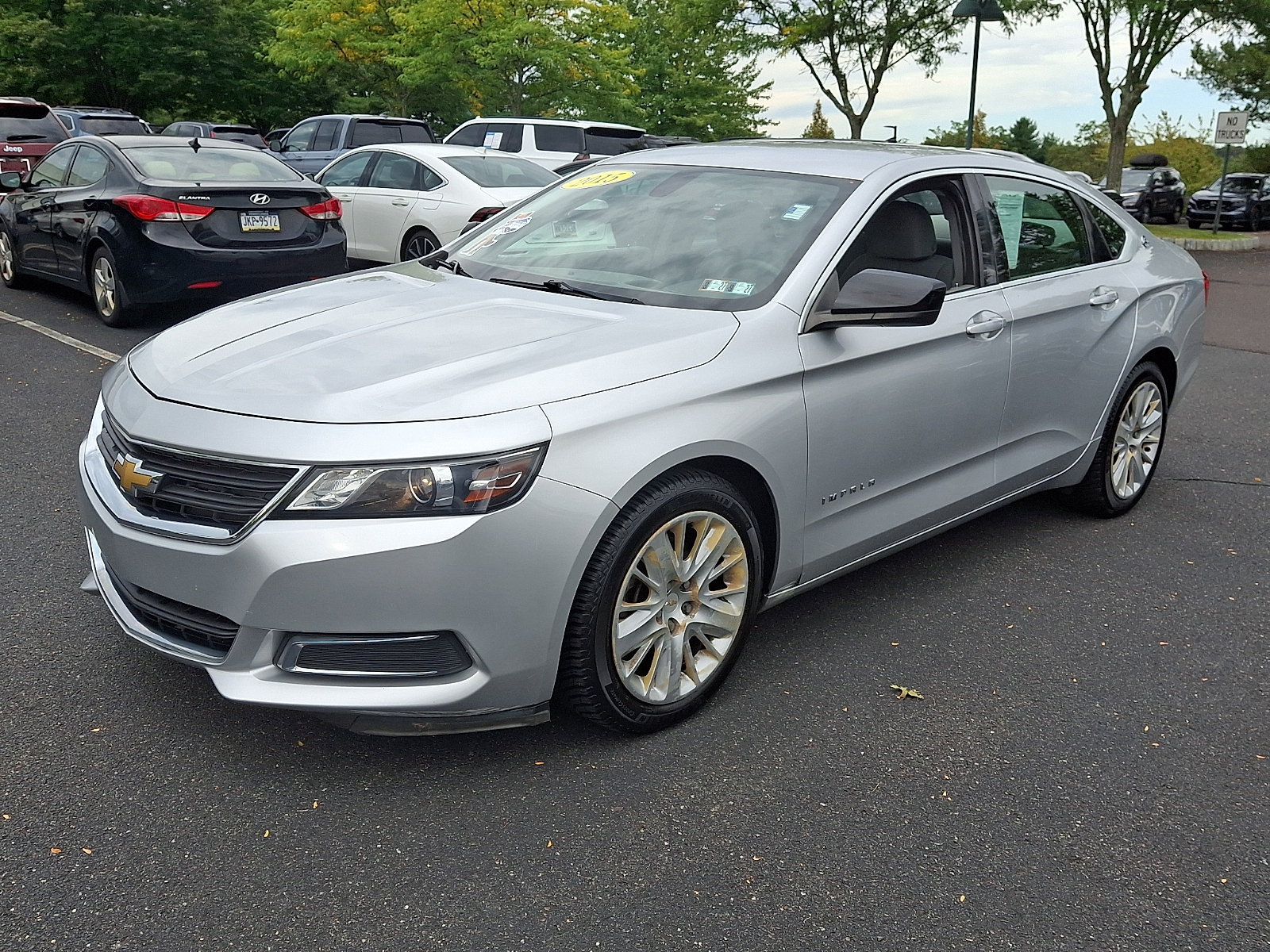 Used 2015 Chevrolet Impala LS w/ LS Convenience Package FWD image 3
