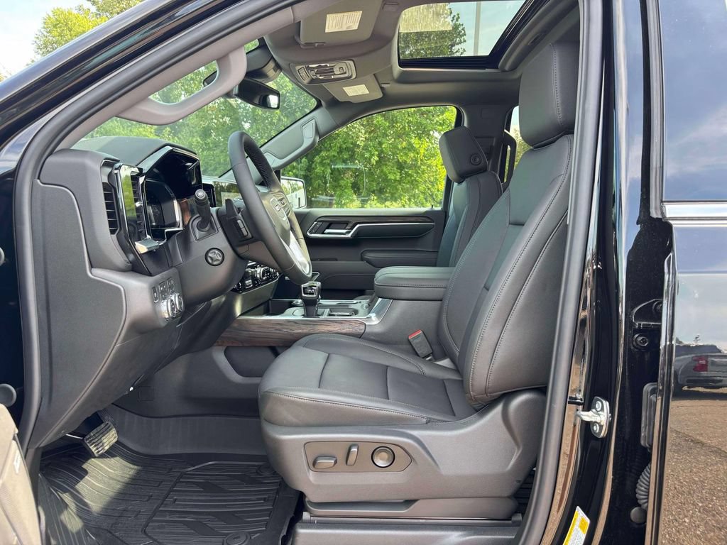 New 2026 GMC Sierra 1500 SLT w/ SLT Premium Plus Package AWD/4WD image 3