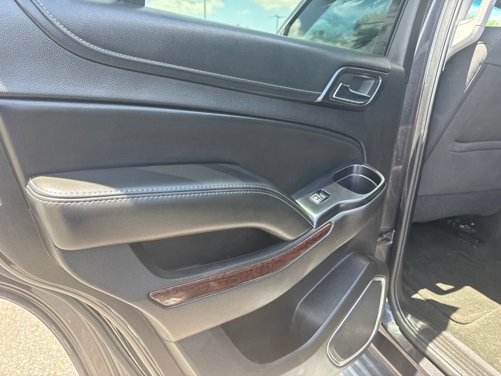 Used 2016 GMC Yukon SLE RWD image 20