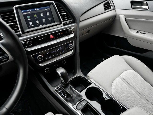 Used 2019 Hyundai Sonata SE image 17