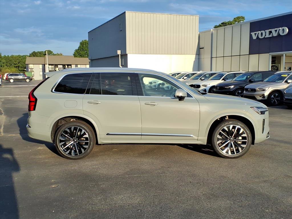 New 2026 Volvo XC90 B6 Plus w/ Protection Package Premier image 2